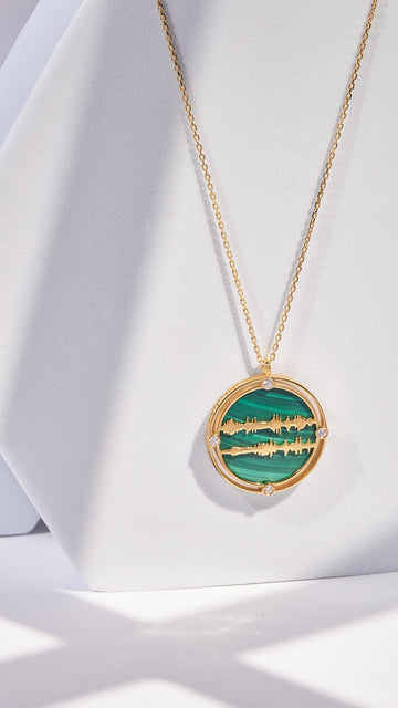 Ayat Necklace, (واصبر لحكم ربك فإنك بأعيننا )