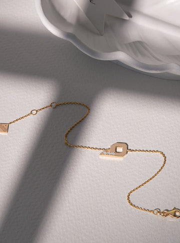 Tarakeeb Letter Bracelet (MIM)