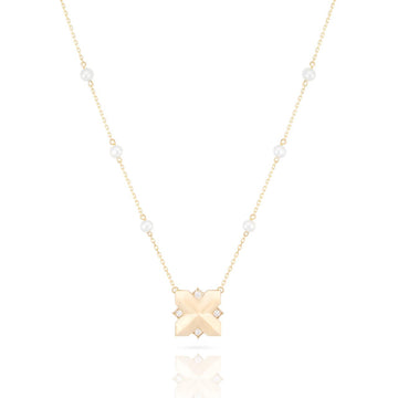 Golden Rose Necklace With Pearls