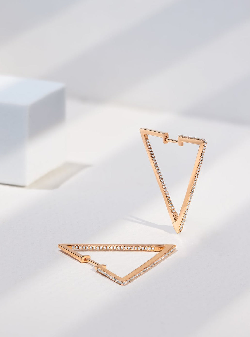 Triangle shape Earrings with Diamonds (White Gold)