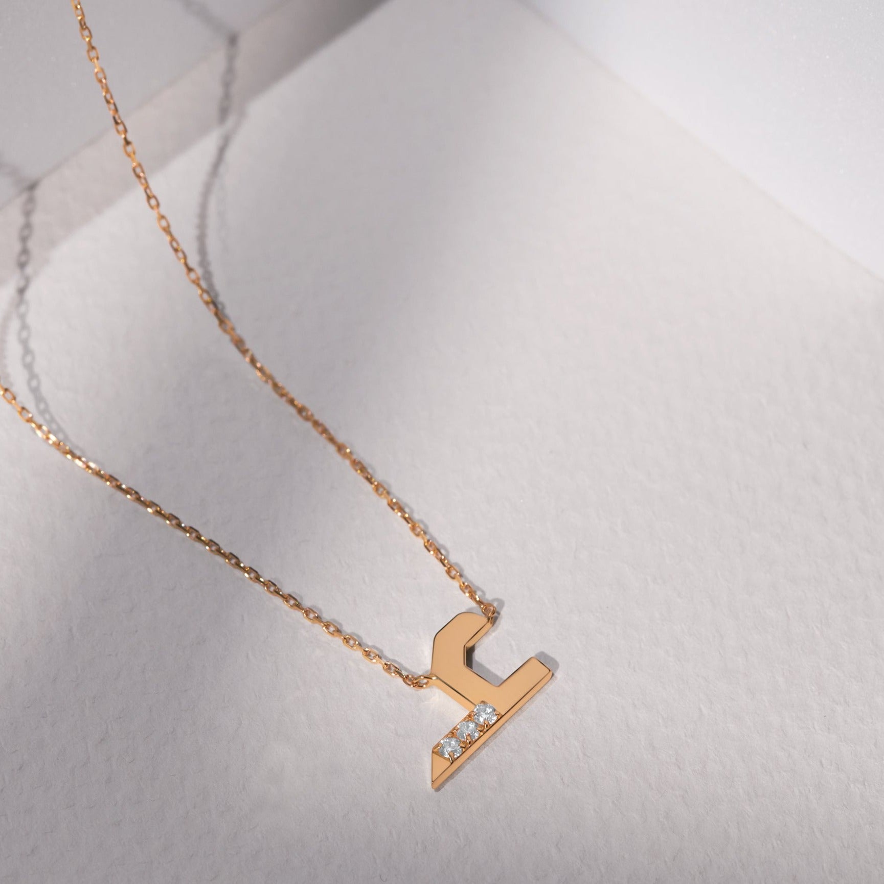 Tarakeeb Letter Necklace (AIN)