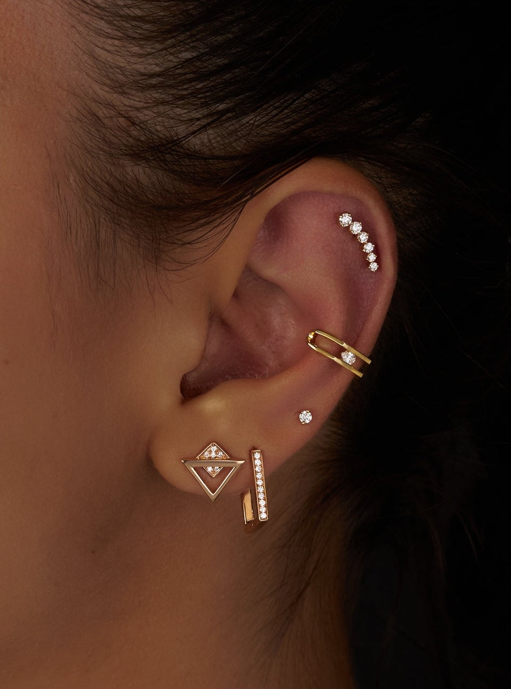 Lines Gold and Diamonds Ear Cuff