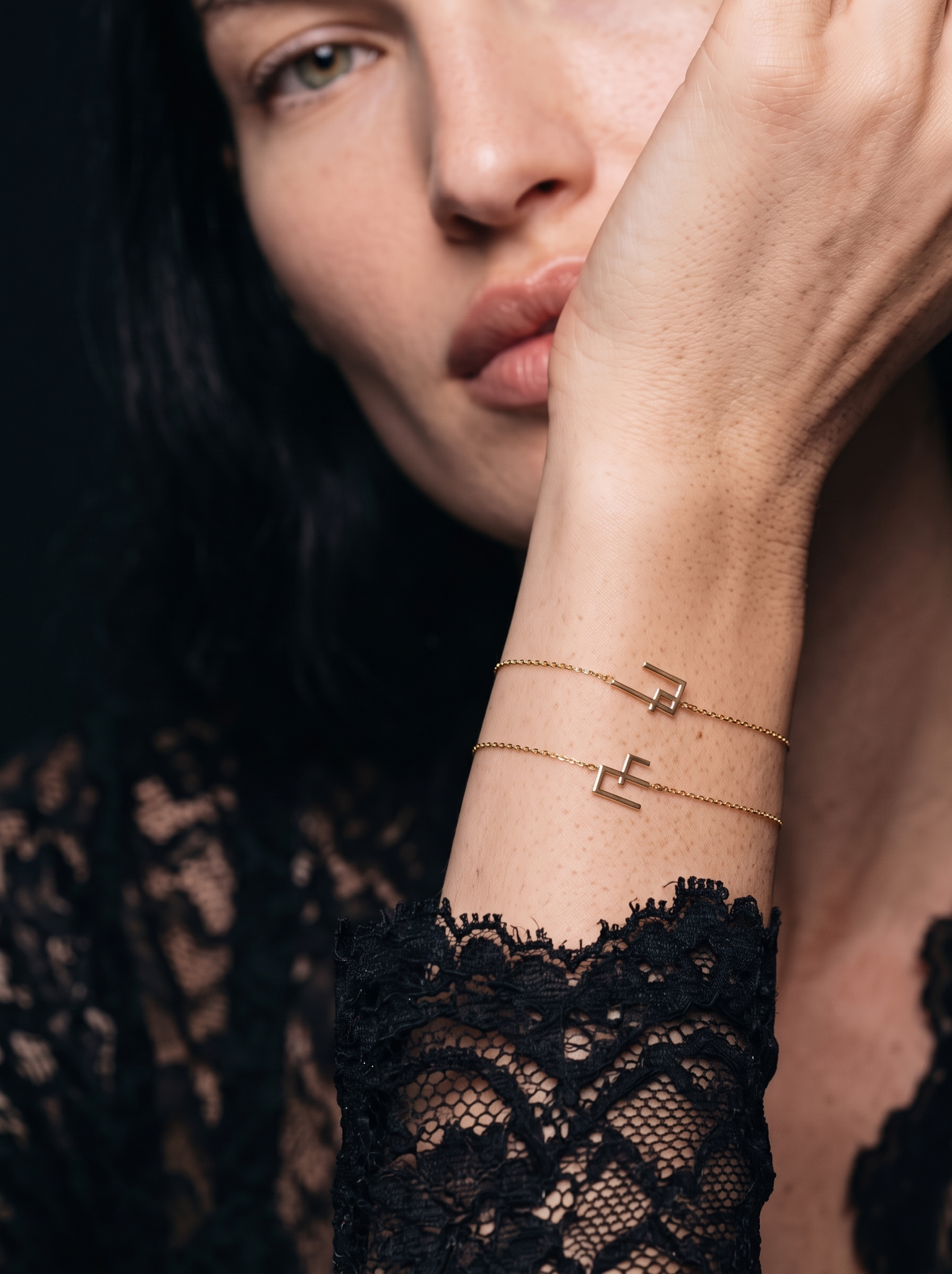 Arabic Alphabet Letter Bracelet Mini(AIN)