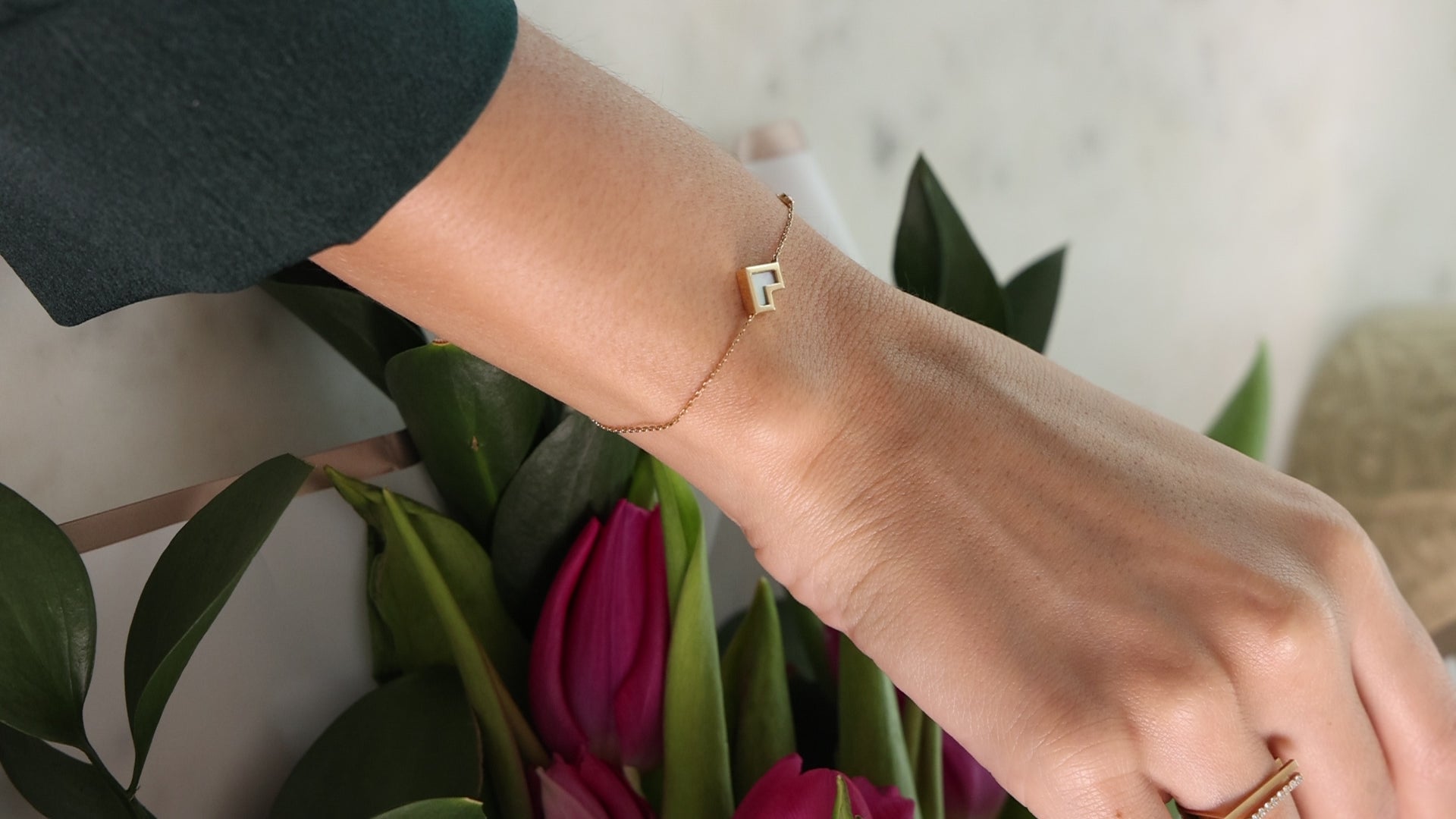 Heart of Gold Bracelet With MOP