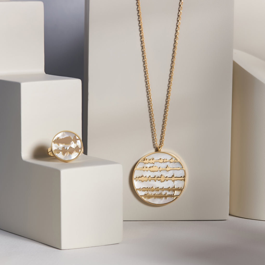 Ayat Necklace, Mother of Pearl - سورة الفلق