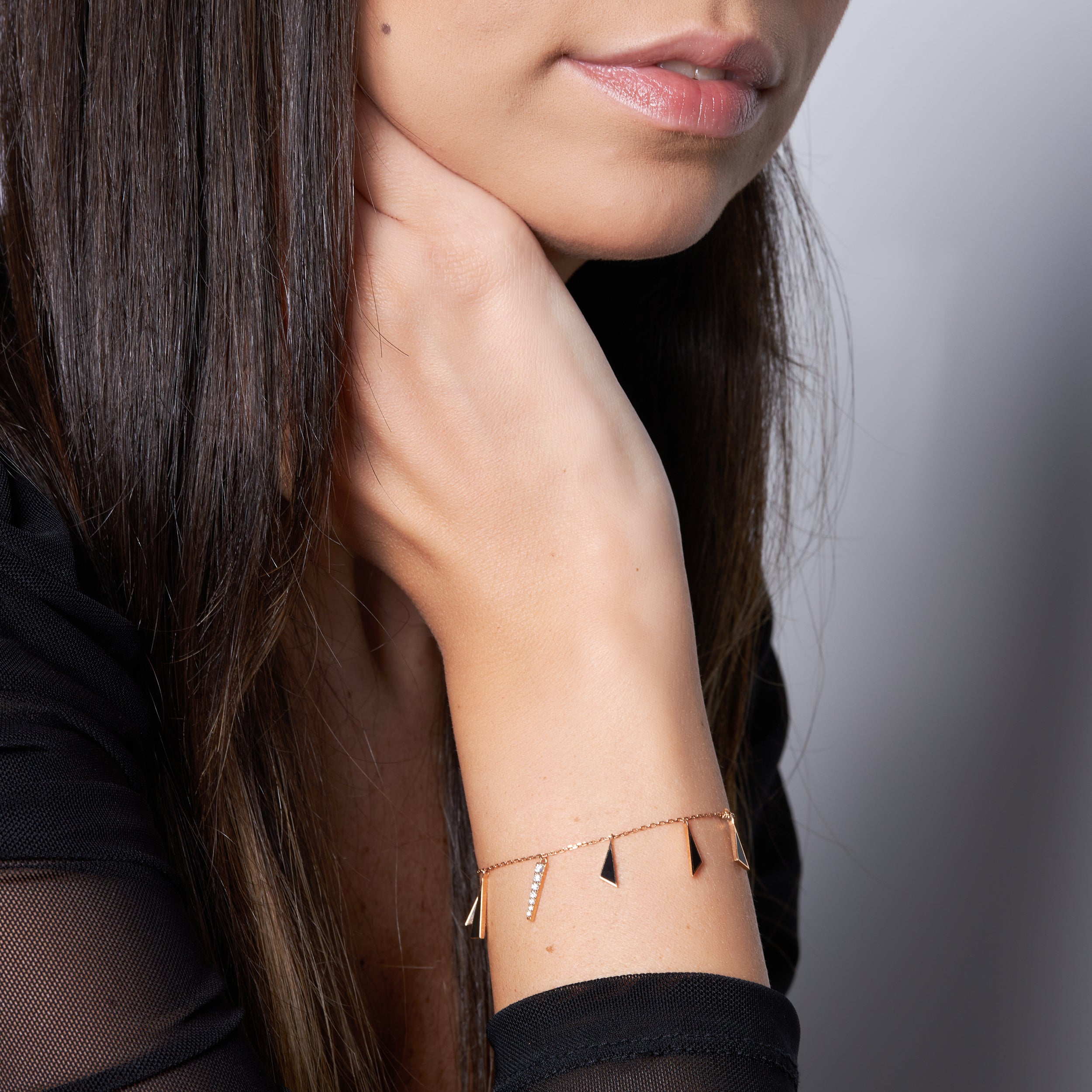 Geometric Bracelet Gold And Diamonds - Black Triangles