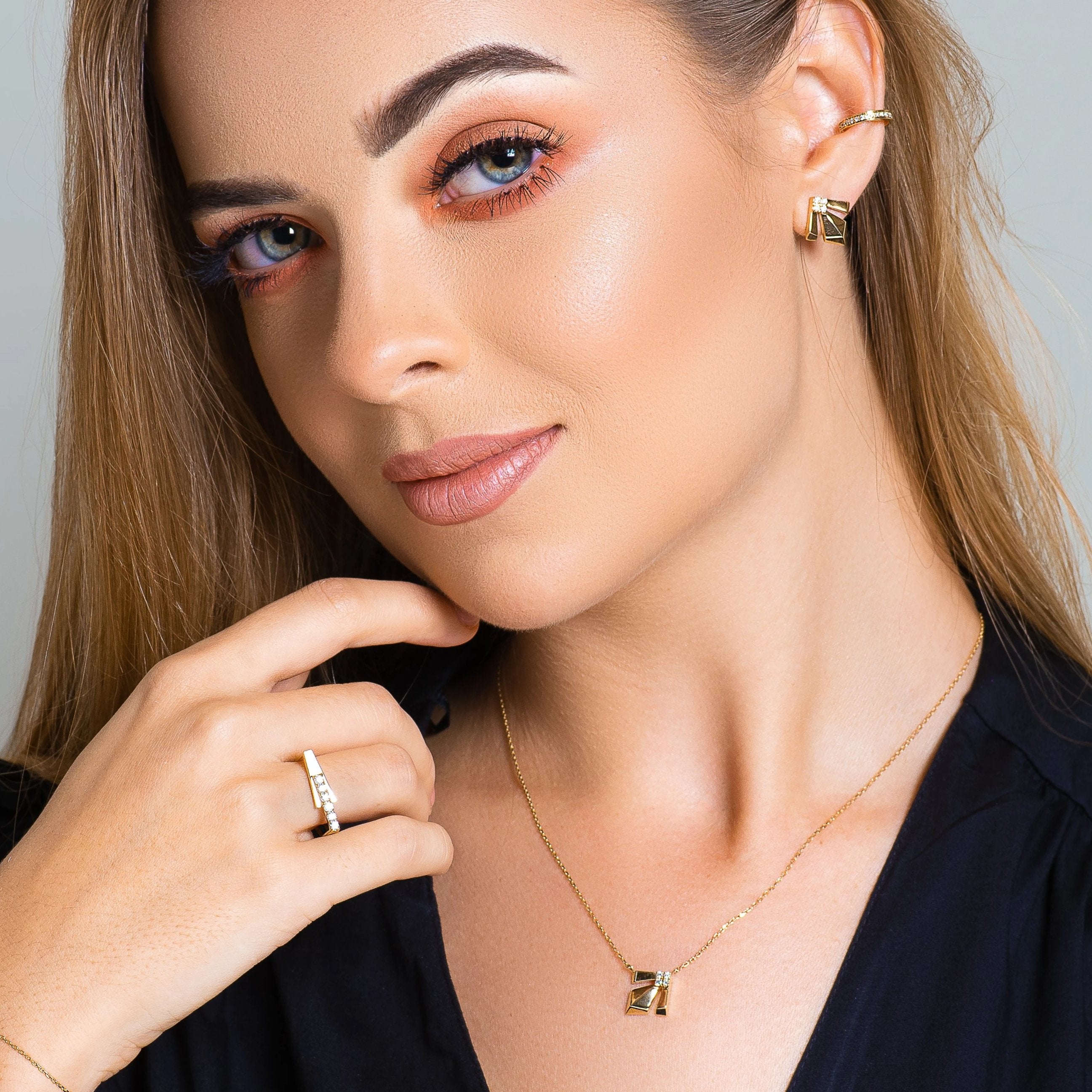 Shining Path Necklace